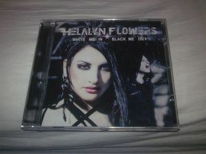 Helalyn-Flowers-from-Michele-Murano